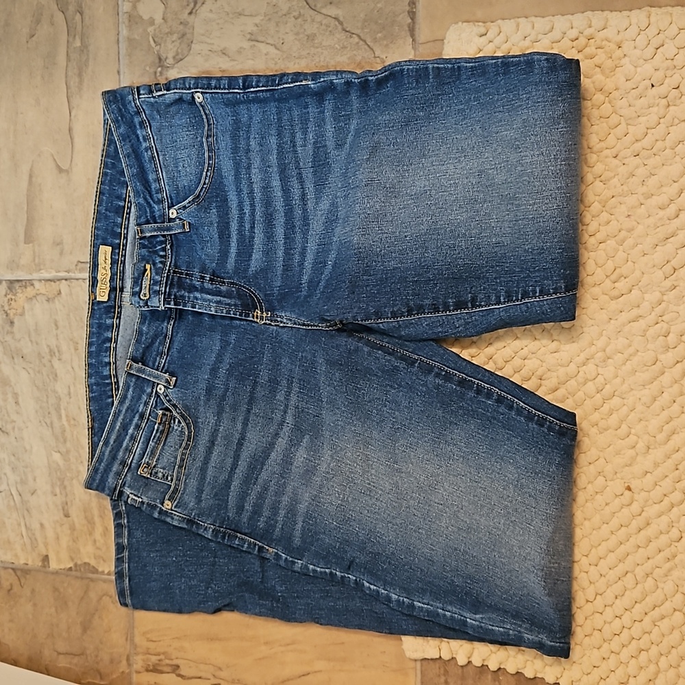 GUESS Jeans - Picture 3 of 3